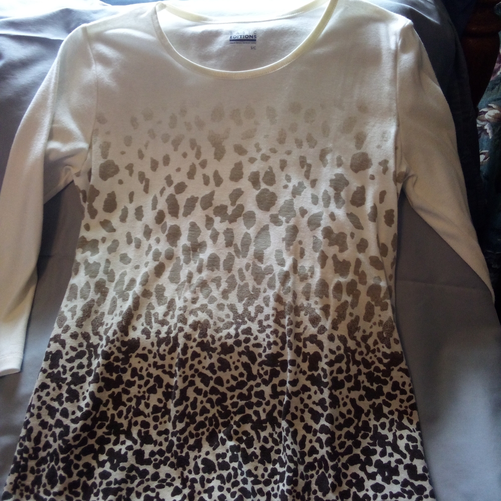Basic Editions Ivory T-Shirt
